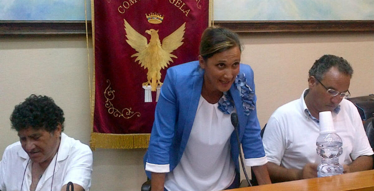 Il presidente del consiglio Alessandra Ascia ancora sotto accusa, lei si difende: "Sono attacchi politici!" -
