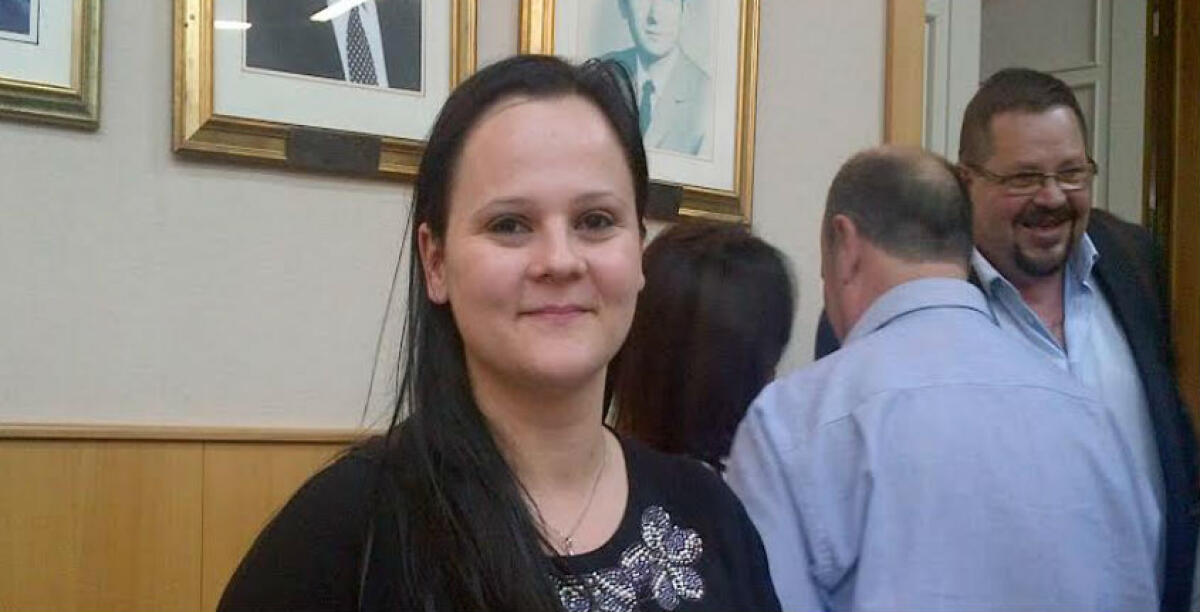 Sara Cavallo lascia il M5S, "aderisco al gruppo misto": Orlando, "chi è in maggioranza e chi all'opposizione?" - 