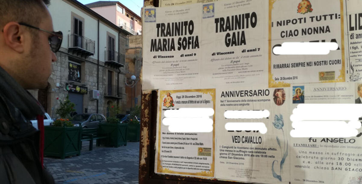 Gela si ferma per l'ultimo saluto alle sorelline Maria Sofia e Gaia, camera ardente e funerali in Chiesa Madre - 