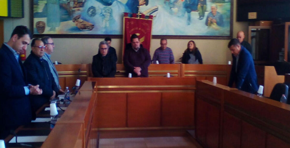 C'è lutto cittadino per Sofia e Gaia Trainito, sospesi i lavori del consiglio comunale - 