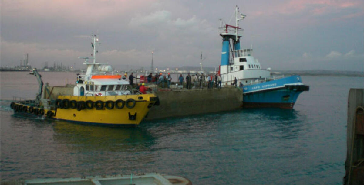 Porto isola in stato di degrado, la Capitaneria di Porto interdice l'area agli imbarcaderi - 