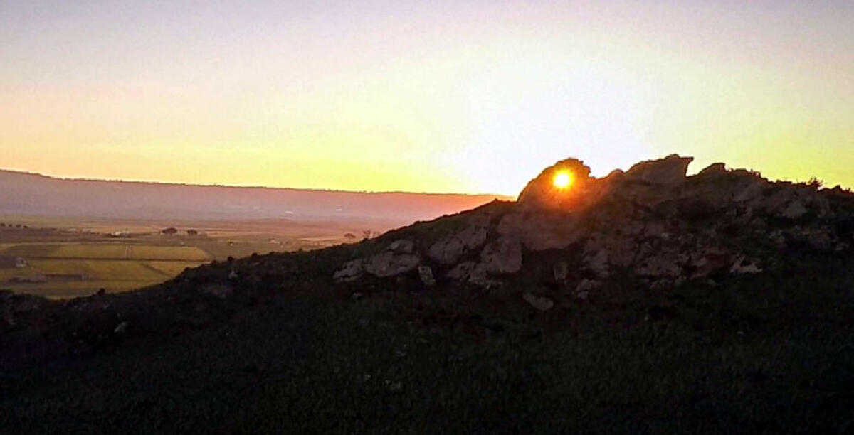 E' un megalite preistorico quello scoperto a Grotticelle? Astrofisici e archeologi: ritrovamento eccezionale - 