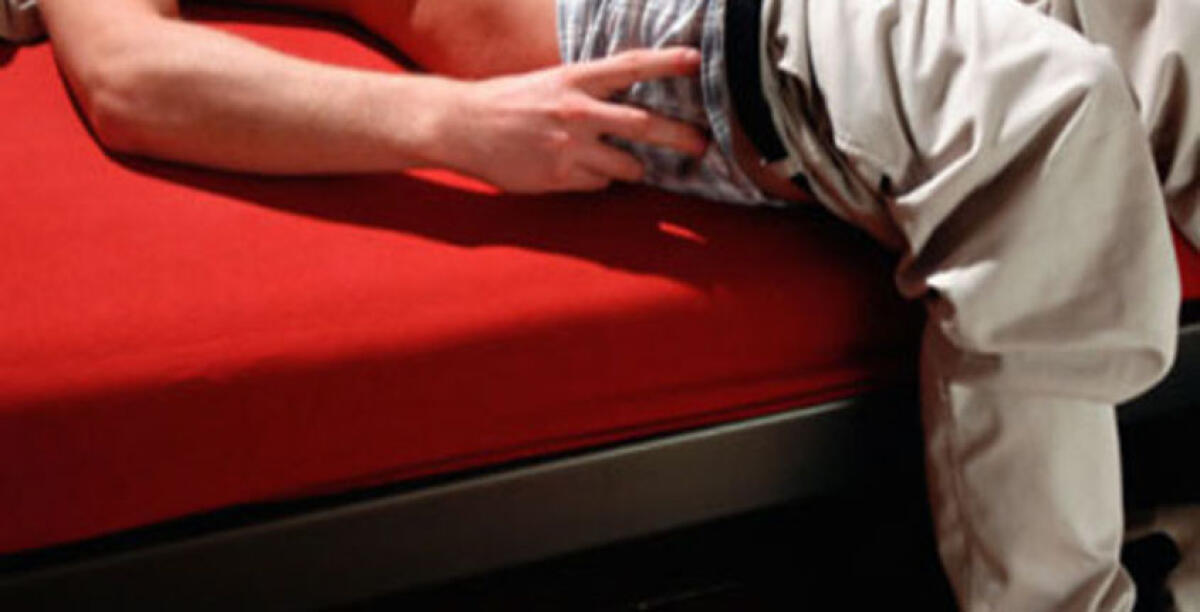 Bufera su un dipendente ospedaliero, si masturba durante l'orario di lavoro ed il video finisce in rete - 