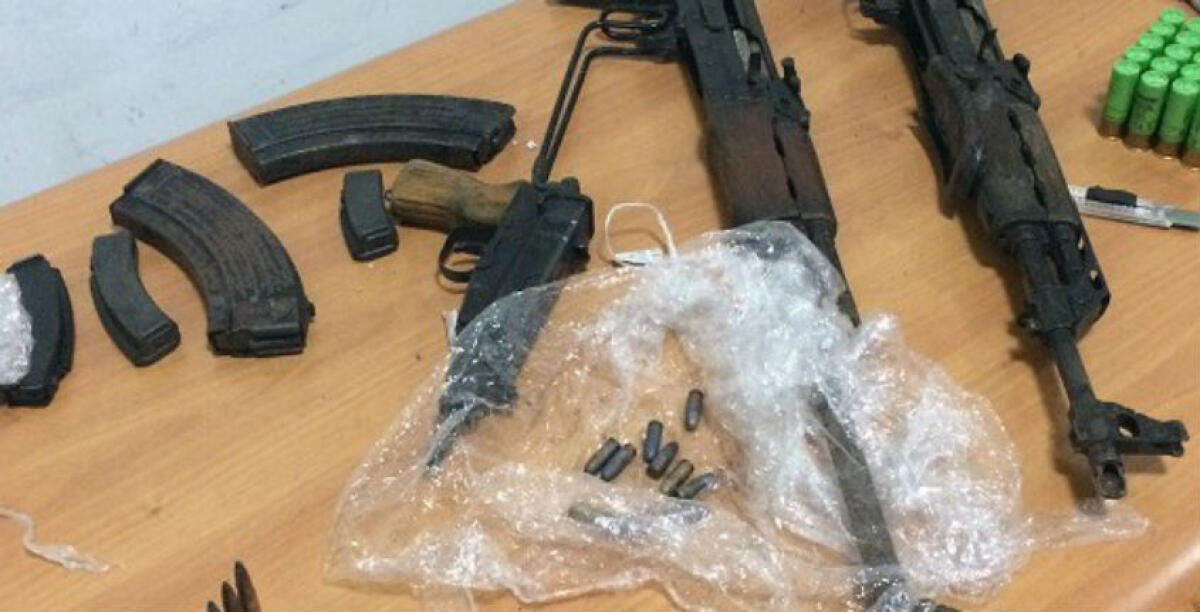 Fucili, pistole e una mitraglietta uzi, le armi della mafia nelle campagne locali: "Avevamo il compito di custodirle" - 