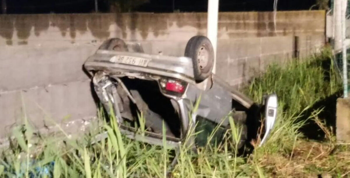 Grave incidente sulla Gela-Catania, una "Clio" finisce in una scarpata - 