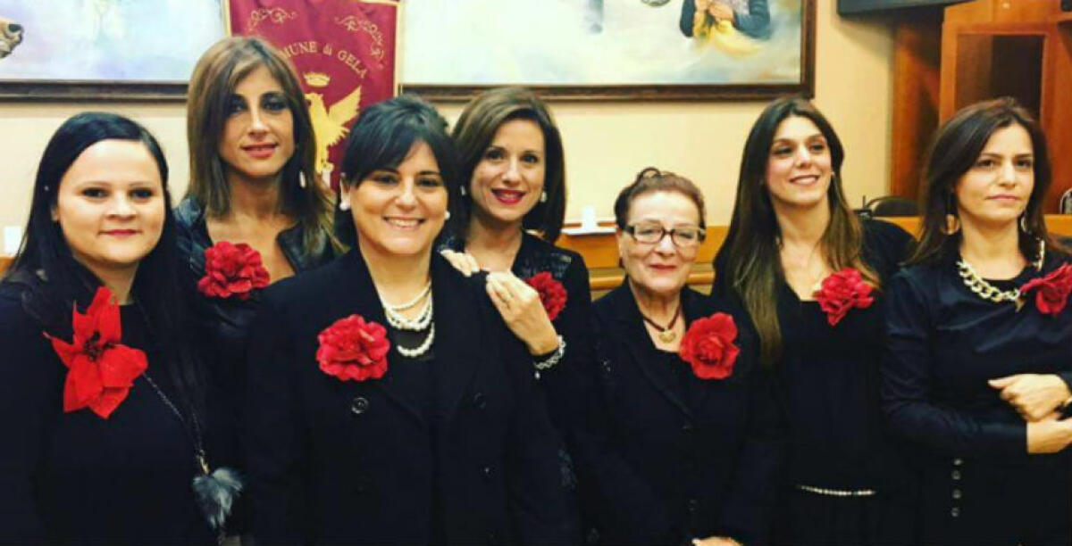 Un consiglio antifemminista? Le consigliere non gradiscono le affermazioni della Ascia: spunta un documento - 