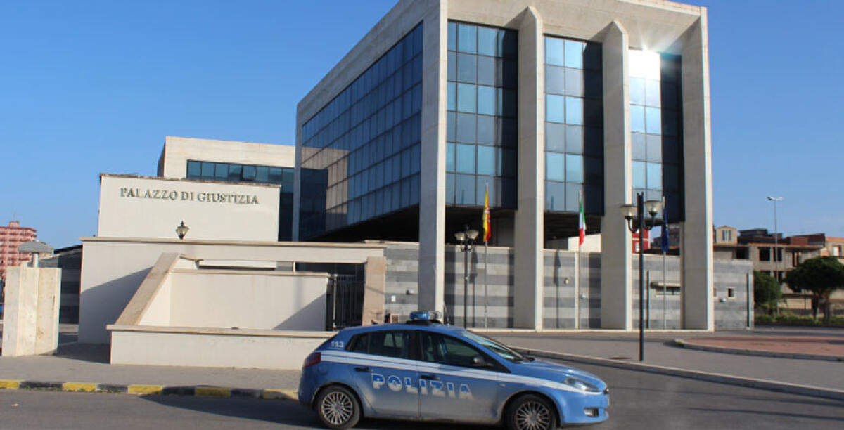 Truffa all'assicuratore Axa, uno degli accusati rivendica il diritto della presunzione di innocenza - 