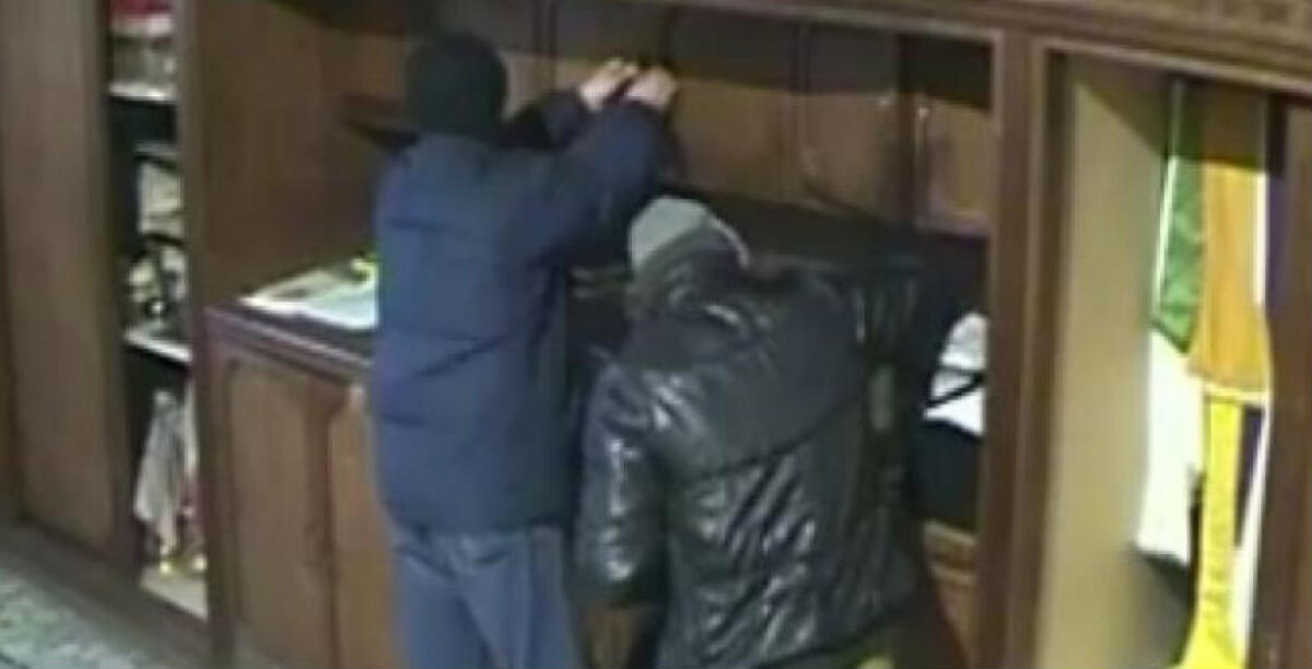 Rubava nelle chiese della città, accuse ad un giovanissimo: scoperto dagli investigatori - 