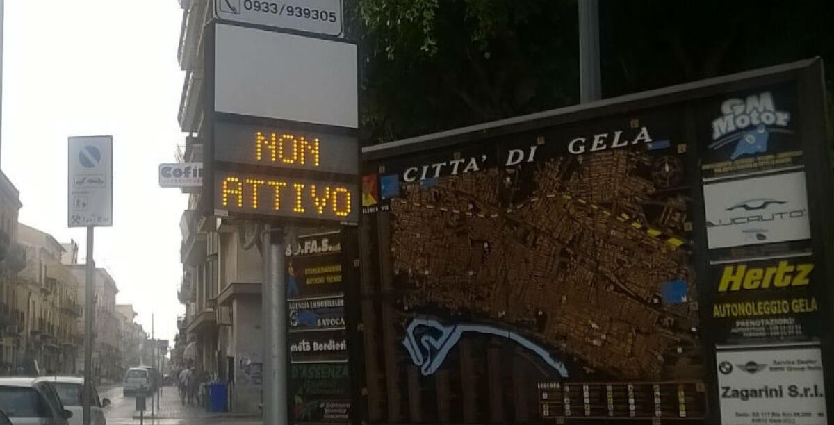 I lavori in via Cairoli creano disagi, la Lista Musumeci al sindaco: "Va sospesa la Ztl da via Marconi a via Bresmes" - 