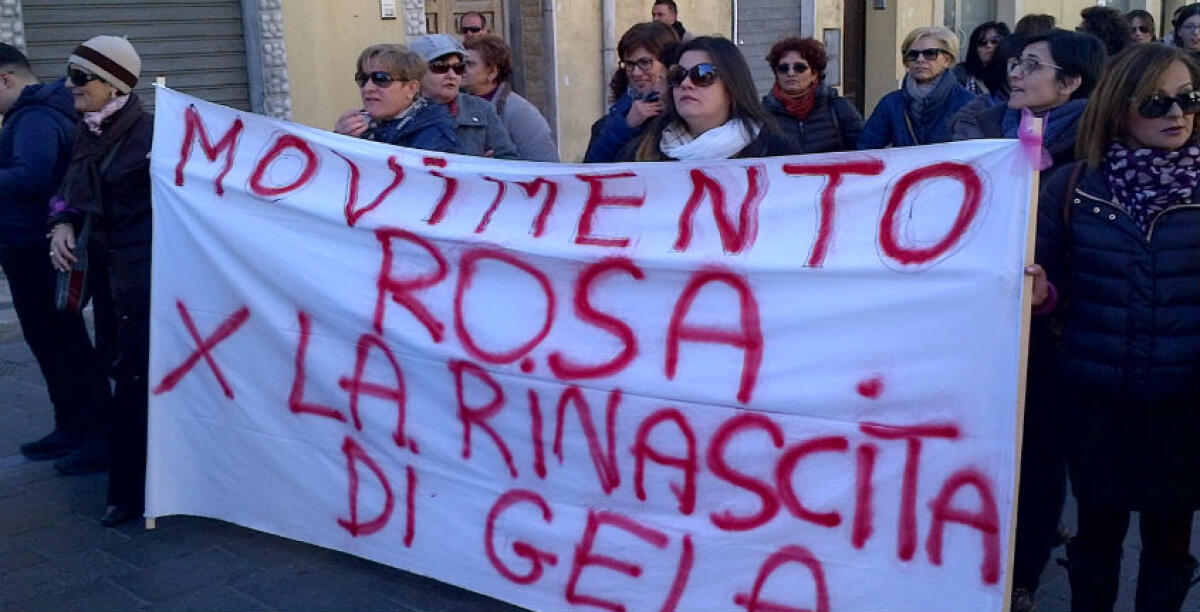 Crisi economica e indotto Eni in flessione, le mogli degli operai in sit in per l'8 marzo - 