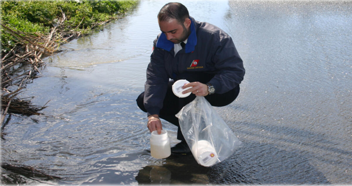 Una possibile perdita fognaria, prelievi in mare e a ridosso del fiume Gela - 