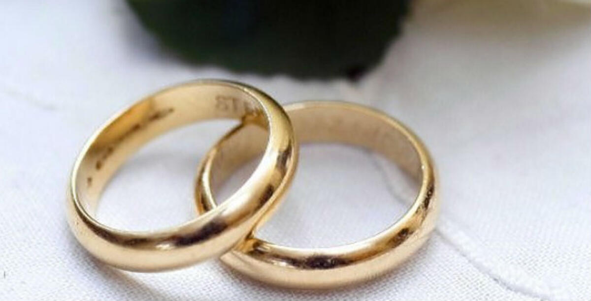 La fede nuziale rubata in casa di un carabiniere, una donna incastrata dalla videosorveglianza di un compro oro - 