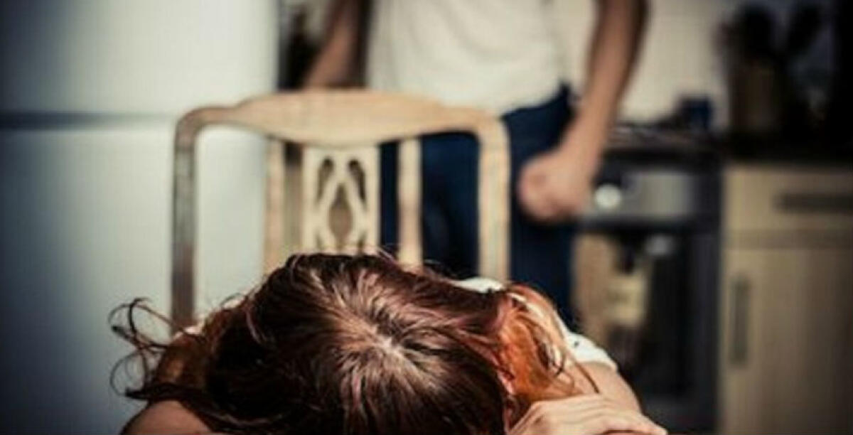 Minacciavano, perseguitavano e molestavano le ex mogli, due uomini fermati per stalking a Gela e Mazzarino - 