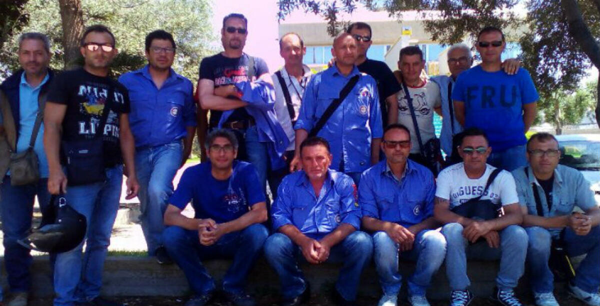 "Da cinque mesi senza stipendi", si fermano gli operai dell'Elettroclima srl: è ancora tensione nell'indotto Eni -