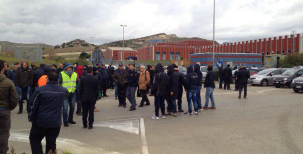 "Negli appalti di Enimed violati gli accordi", i sindacati dei metalmeccanici al prefetto: "Si assume personale esterno" -
