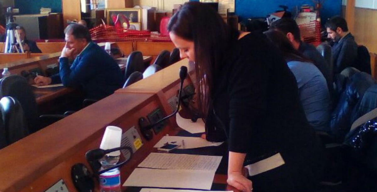 L'ex grillina Sara Cavallo non firma la sfiducia a Messinese ma..."servono risultati altrimenti è tutto in bilico" - Cavallo si è rivolta al Cga