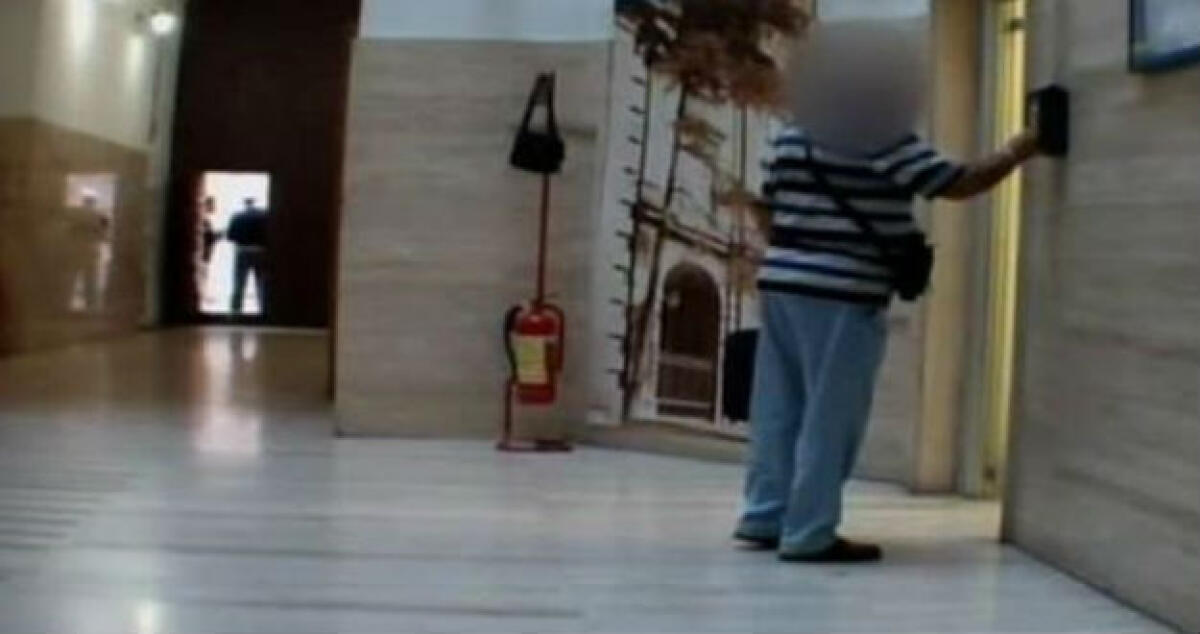 Presunti assenteisti negli uffici locali della Regione, il caso in giudizio: tre assunti con la legge sulle vittime di mafia - 