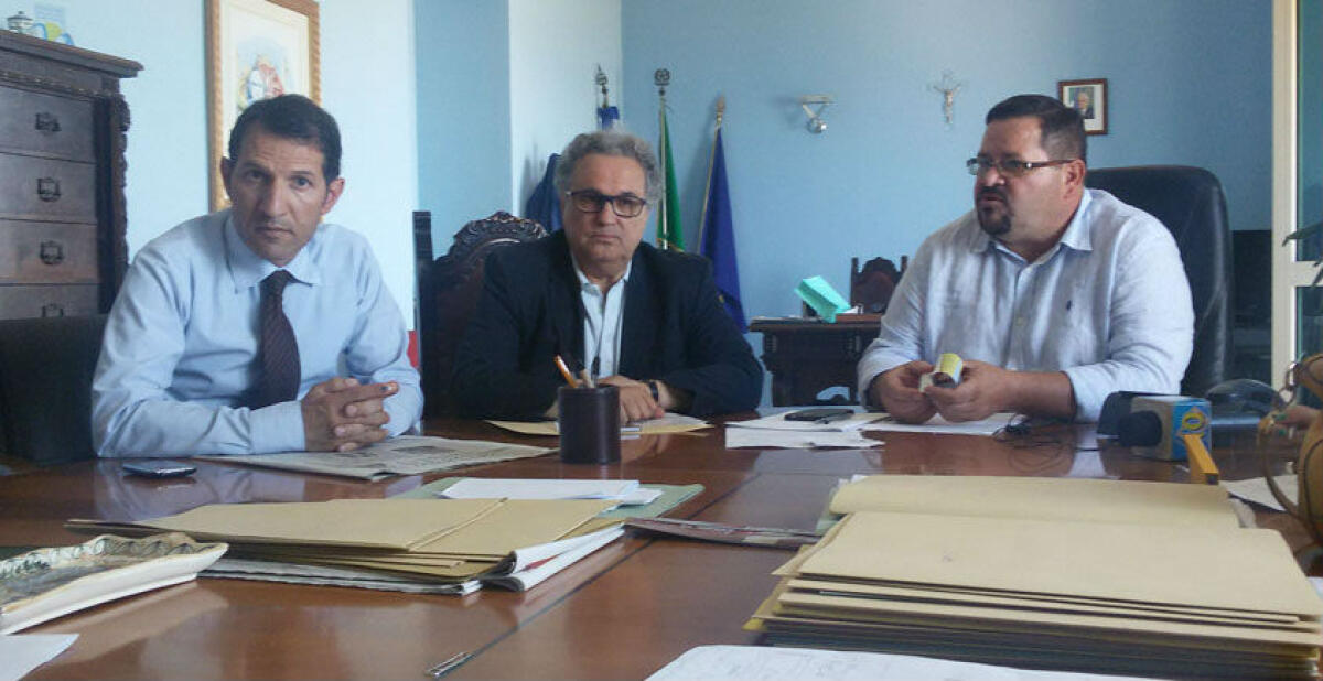 Siciliano rischia? Il sindaco lo blinda: Messinese, "Agroverde e Paes...non ho alcun dubbio sulla sua correttezza" - 