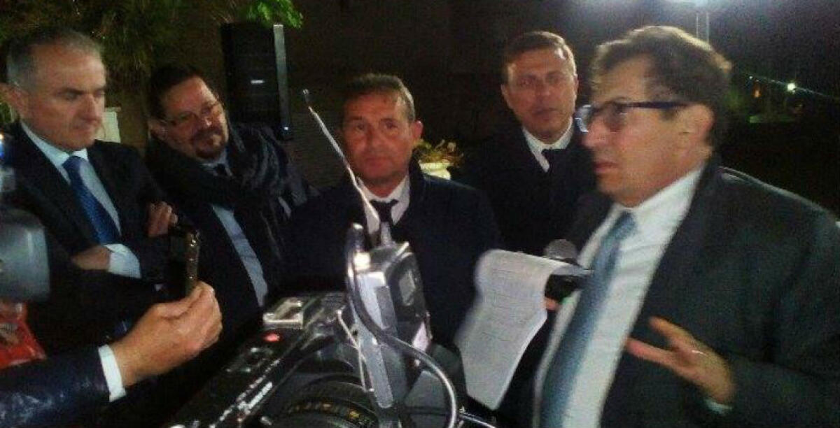 La gara per la caratterizzazione al porto rifugio? Per i grillini è un falso: "Vella e Cirignotta sono semplici figuranti a servizio di Crocetta" - 
