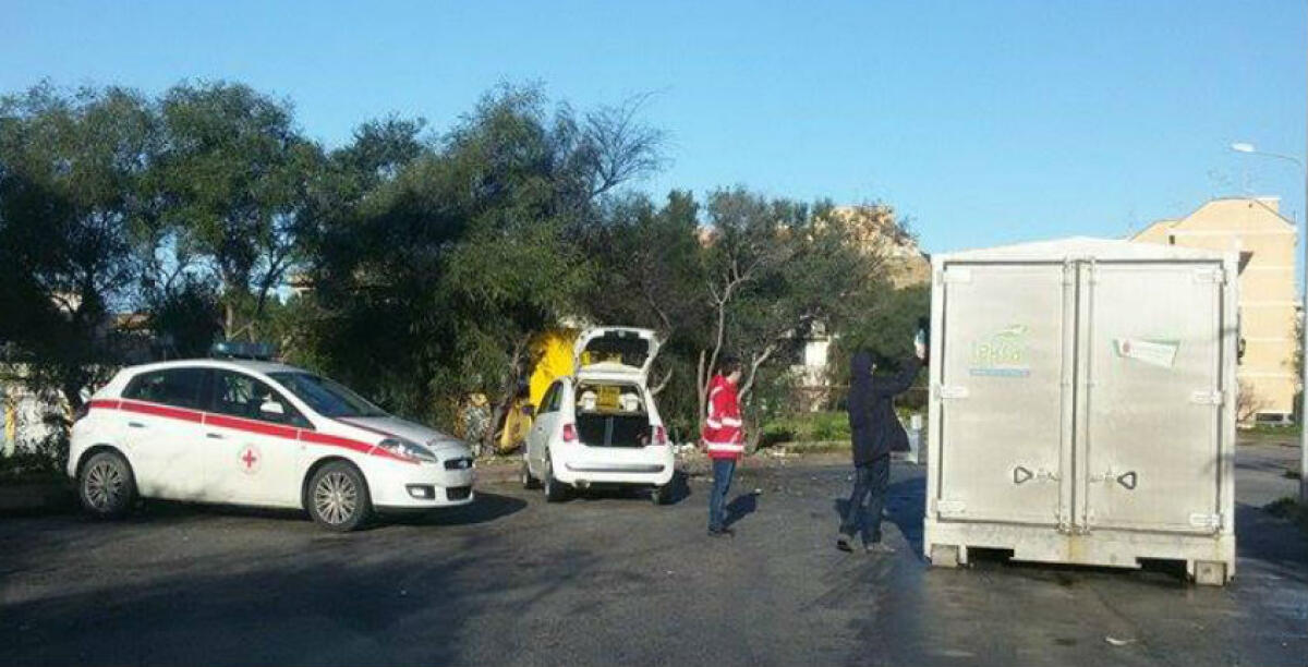 Le isole ecologiche sono un flop? Messinese, "chi abbandona rifiuti commette un reato": il Centro comunale di raccolta a Macchitella - 