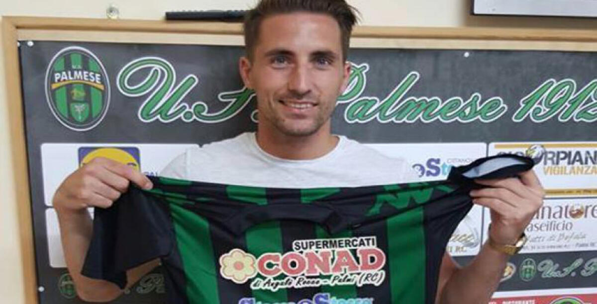 Un altro under nel Gela, firma Roccella. In prova tre calciatori spagnoli - 