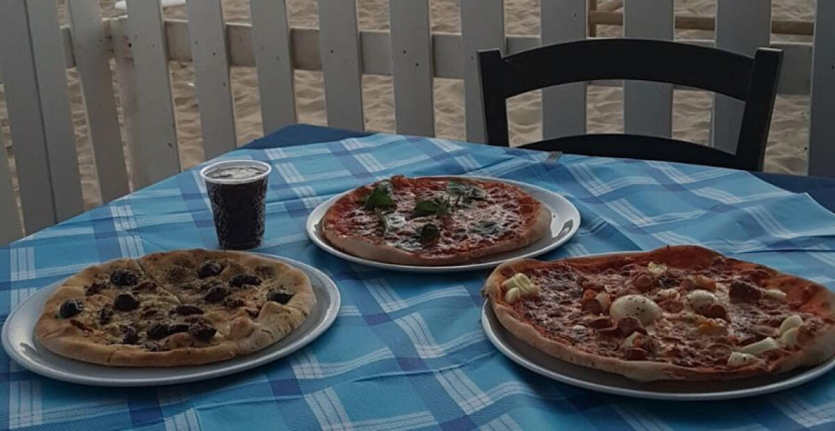 Il martedì la pizza e la Coca cola al Croco Beach costano solo 5 euro - 