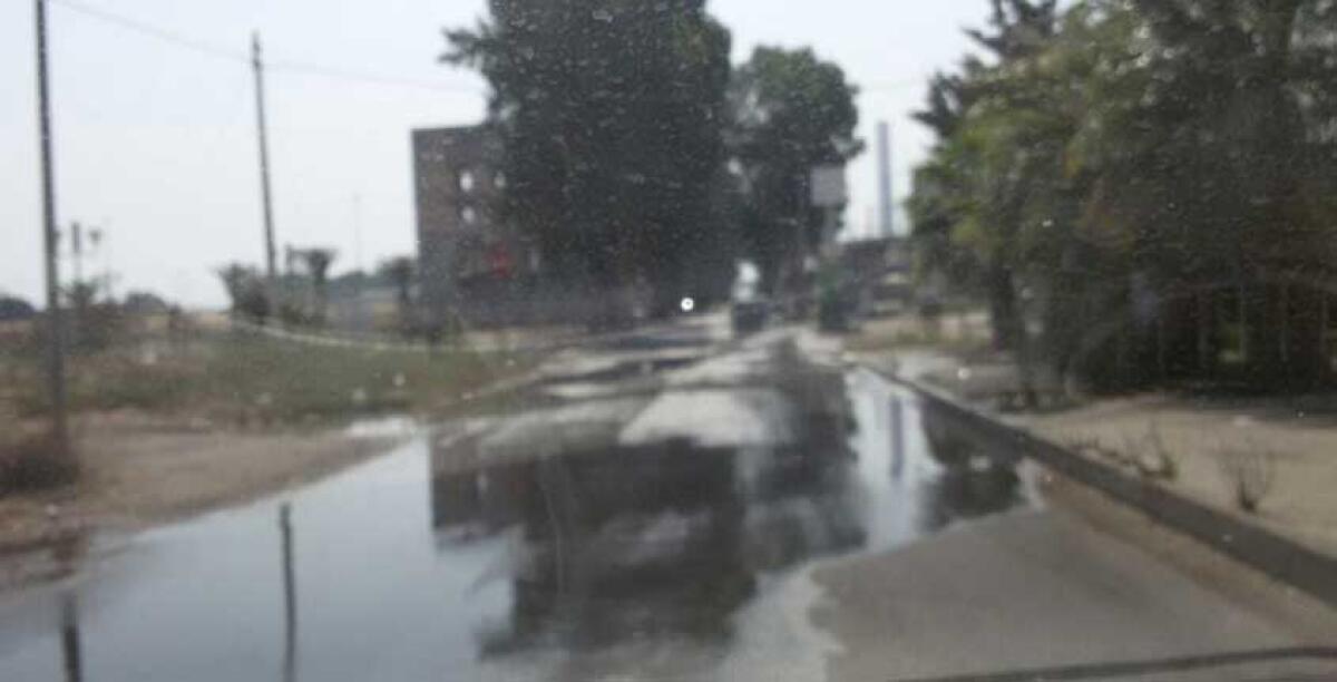 Perdite dalla nuova condotta idrica, Di Blasi: strade allagate e sperpero di denaro pubblico - 