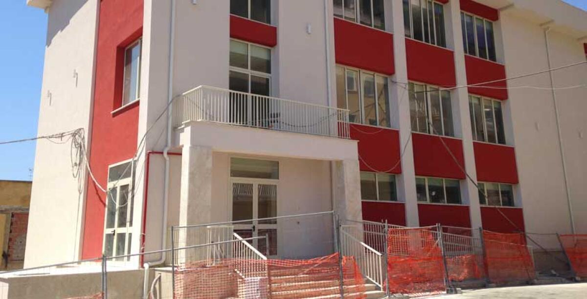 La "Pirandello" è pronta ma solo a metà, Di Blasi: ombre dietro al mutuo da 6 milioni di euro - L'istituto Pirandello