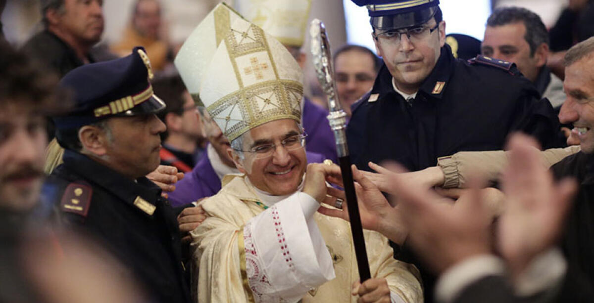 Valzer di sacerdoti, don Salerno a Niscemi, Di Dio alla San Francesco e Cilindrello a San Sebastiano - 