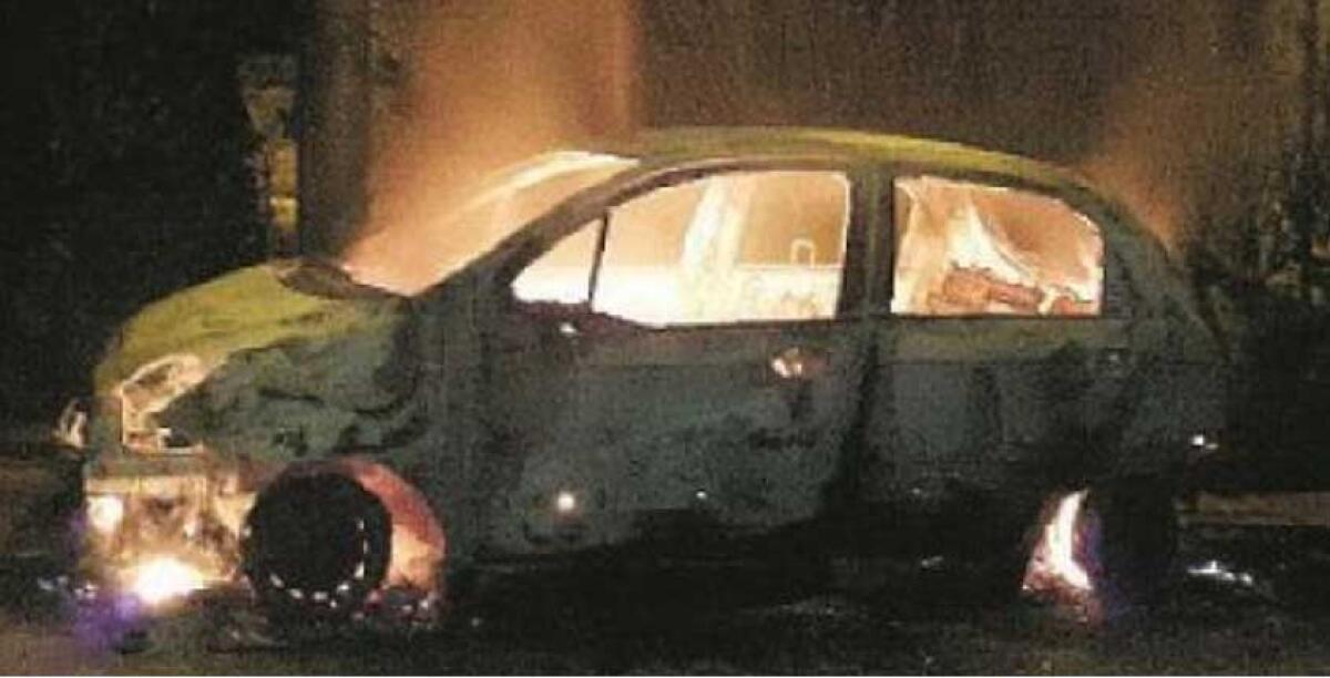 Incendiari in azione a Scavone, interrotta la pausa dei roghi notturni - 