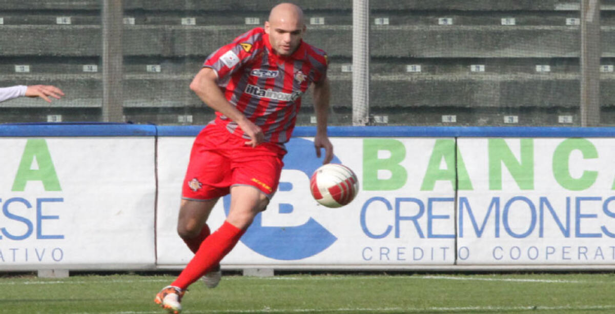 Botto finale del Gela sul mercato, dalla Vibonese arriva il difensore Moi - 