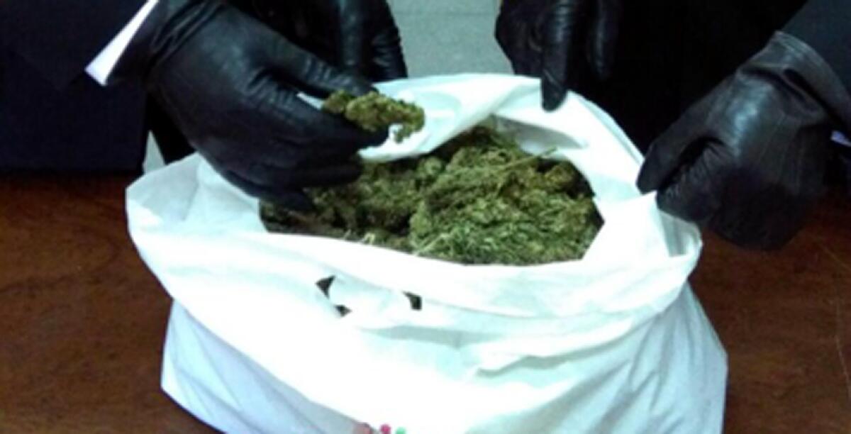 Trenta grammi di marijuana a casa, arrestato minorenne. In manette anche un sorvegliato speciale - 