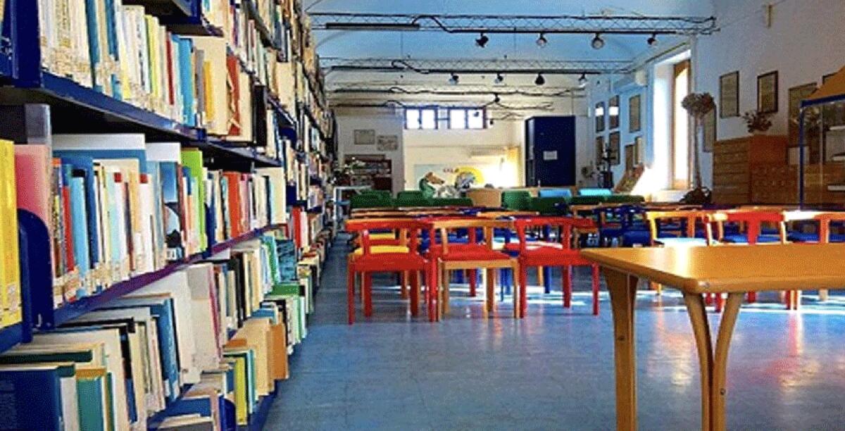 Dodicimila euro per acquistare libri per la biblioteca, Cassisi: "Istituiamo una commissione" - 