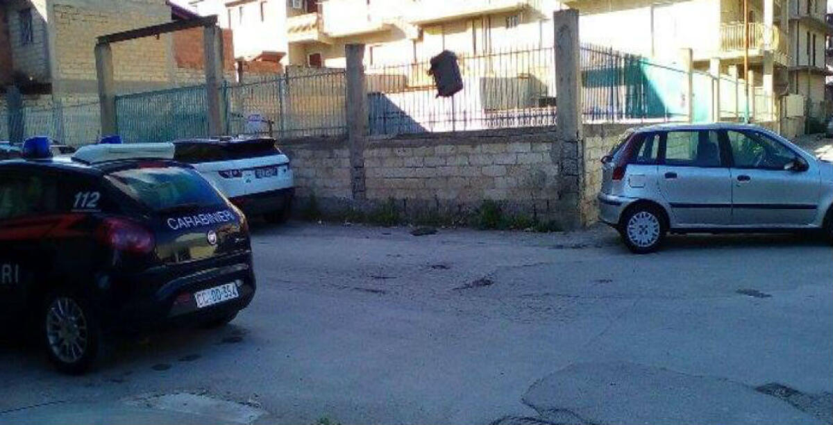Il tentato omicidio di Settefarine, le accuse a Raitano: i carabinieri, "la scena ripresa dai sistemi di videosorveglianza" - Prima degli spari e dell'intervento dei carabinieri ci sarebbero state minacce e il danneggiamento di un'auto