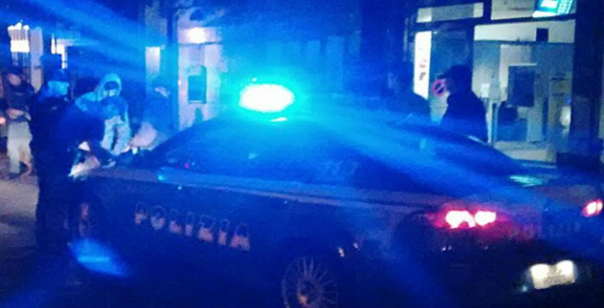 Furti in città, scattano le denunce: i controlli dei poliziotti, scoperti anche due mezzi rubati -