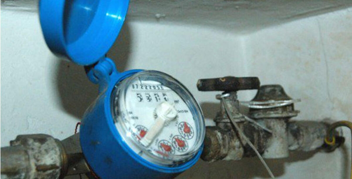 Caposoprano e Marchitello senz'acqua da 5 giorni e le autobotti arrivano da Niscemi - 