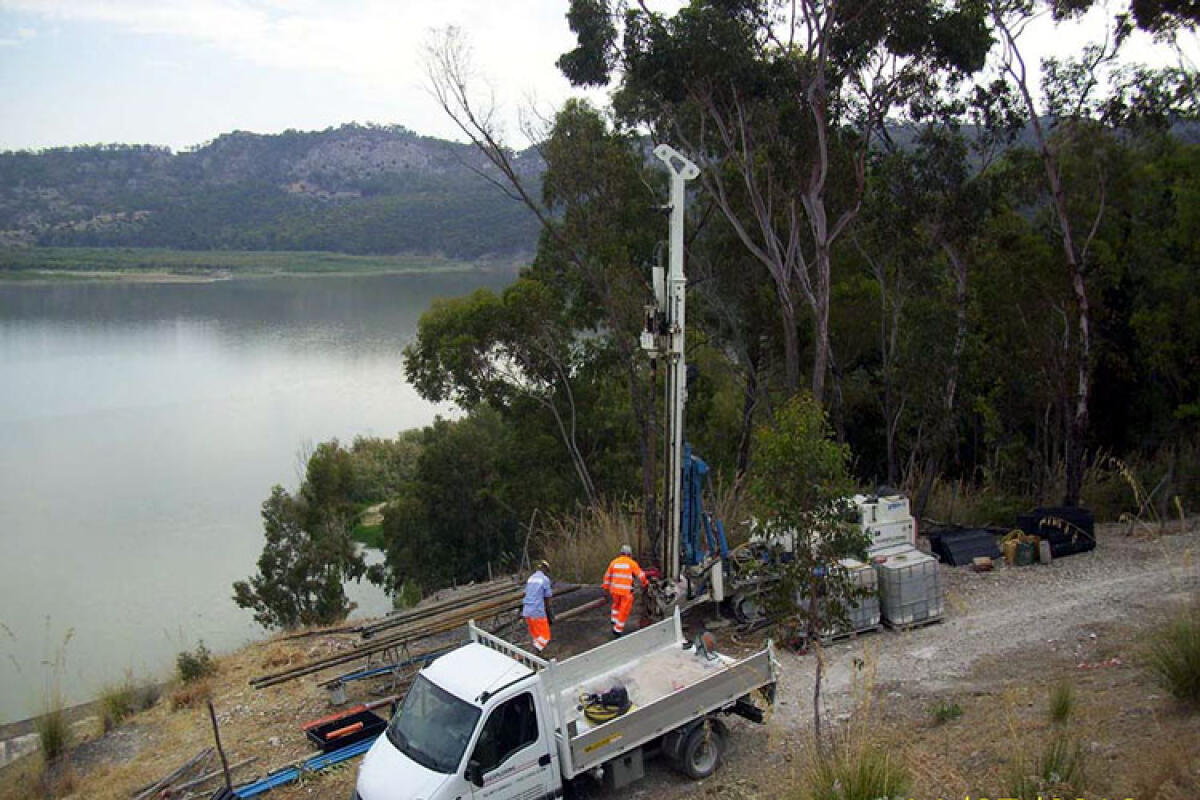 Rottura alla condotta della diga Disueri da 50 giorni, agricoltori esasperati - 