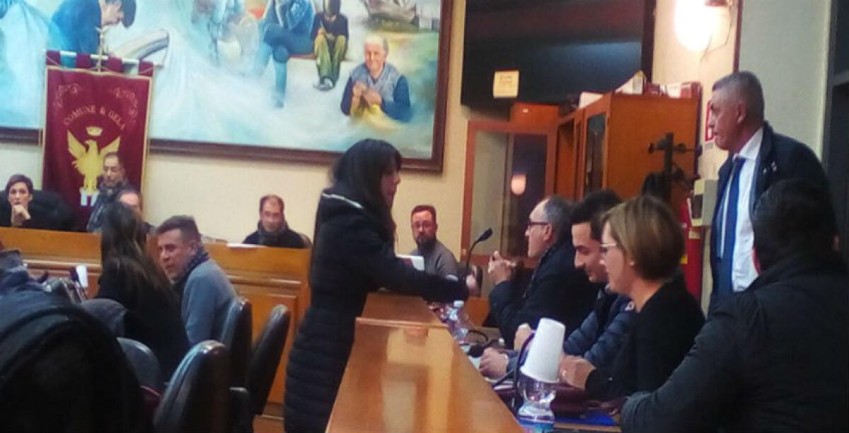 Franchi tiratori nel centrosinistra, Malluzzo esclude"tradimenti": Orlando, "non è mia la scheda bianca" - I banchi del centrosinistra durante la votazione per la vicepresidenza