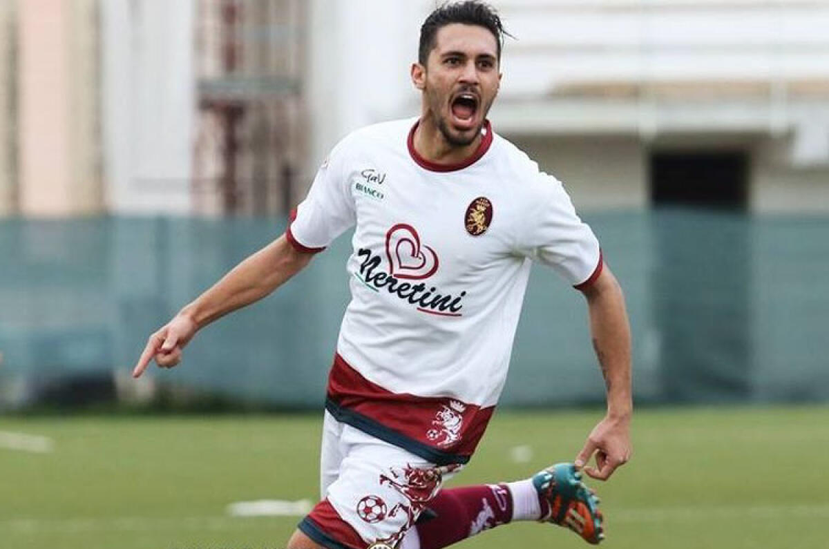 Gela sul mercato: trattative con Plescia (Siracusa), Aperi (Cuneo), e Longo - Seby Aperi, attaccante