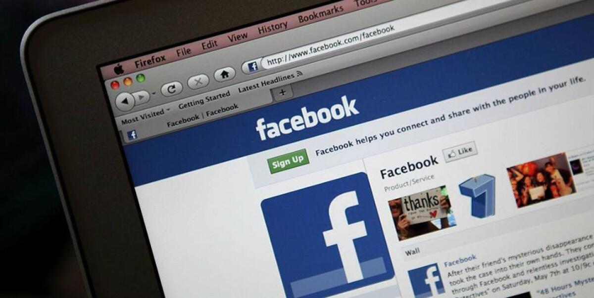 Insulti su un gruppo facebook a due giovanissime: processo per una loro coetanea - 