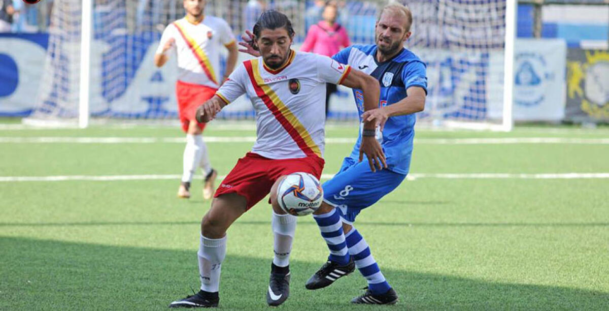 La Vibonese riapre la corsa alla serie C, il Gela "rivede" i play off - Cosimo Cosenza ha segnato ad Eboli il terzo gol personale