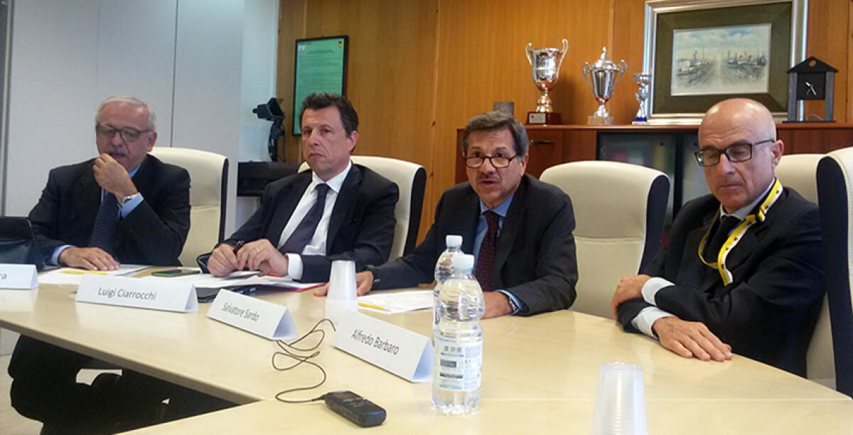 L'Eni conferma gli investimenti: Il 2018 vedrà l'avvio della Raffineria Verde - I vertici di Eni confermano gli impegni assunti nel protocollo d'intesa del 2014