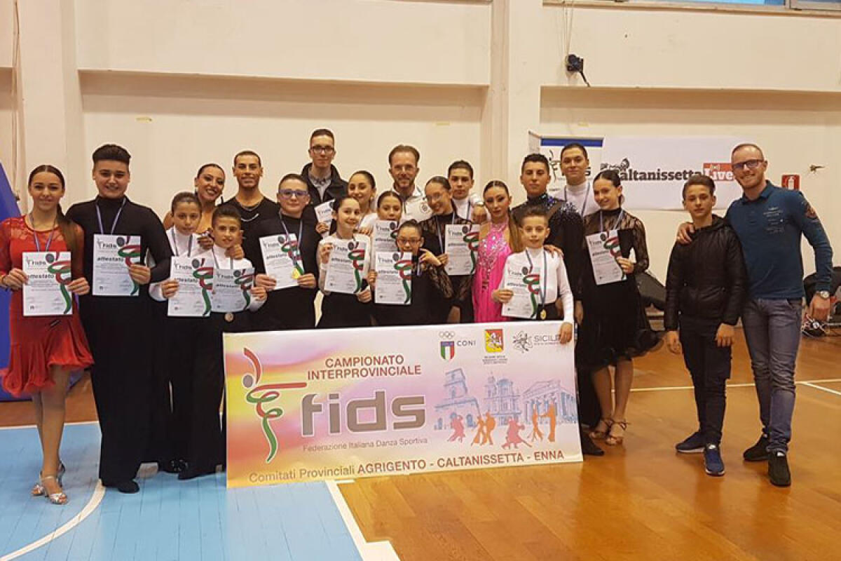 I ragazzi della Lions Dance ballano sulle ali del successo - I ragazzi della Lions Dance 