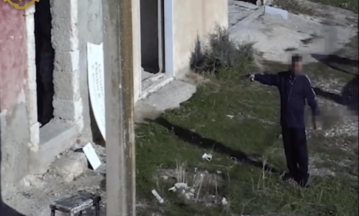 Colpo ai Rinzivillo, così i picciotti si allenavano a sparare - 