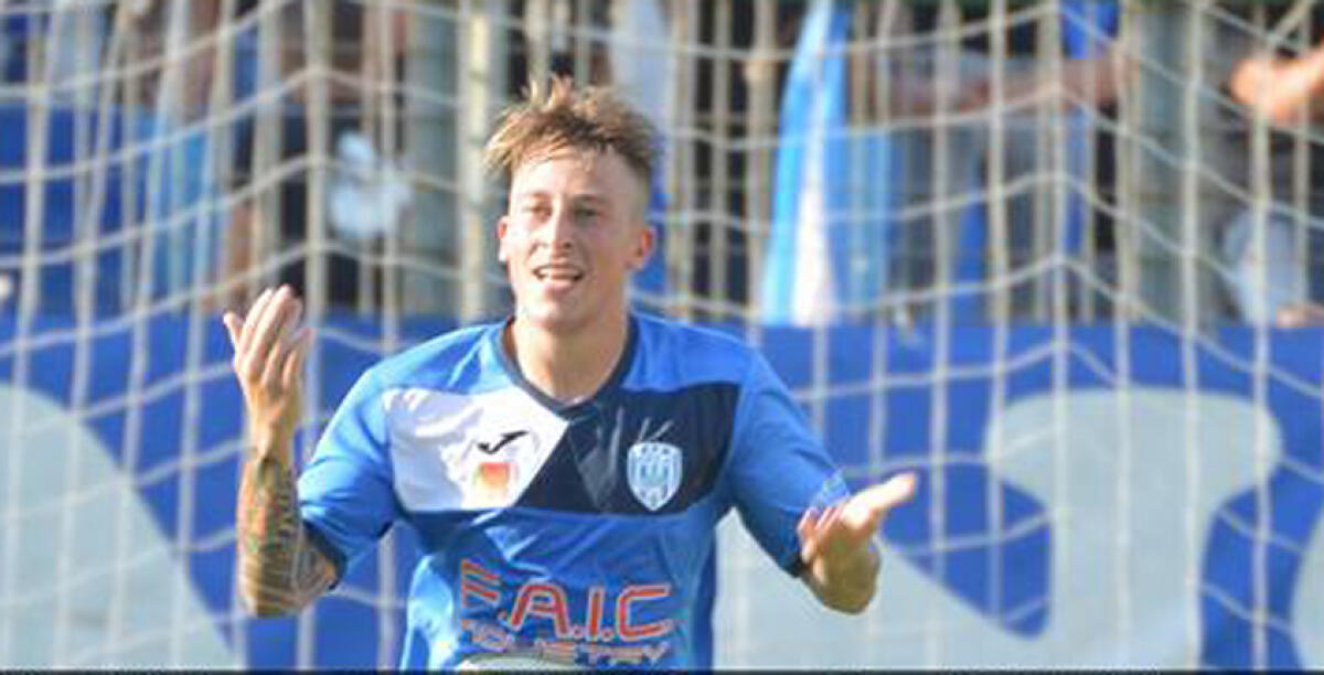 Bonanno, 18 gol, non si vuol fermare. "Voglio il titolo di cannoniere" - Tommaso Bonanno ha già realizzato 19 gol quest'anno