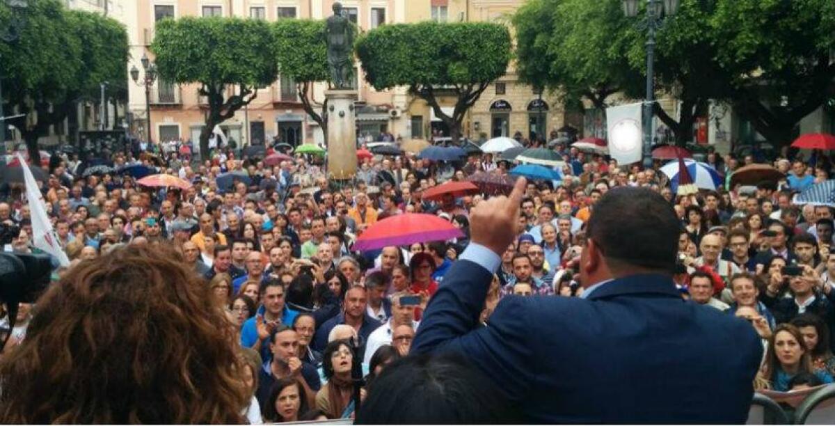 Il patto per la città, dem e Fi a caccia di alleati "pesanti": parte il dopo Messinese -