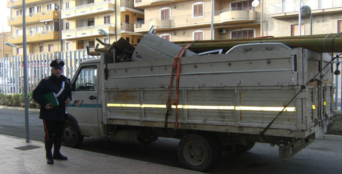 Trasportavano ferro senza autorizzazione, tornano liberi Arizzi e Argetta: arresto convalidato -