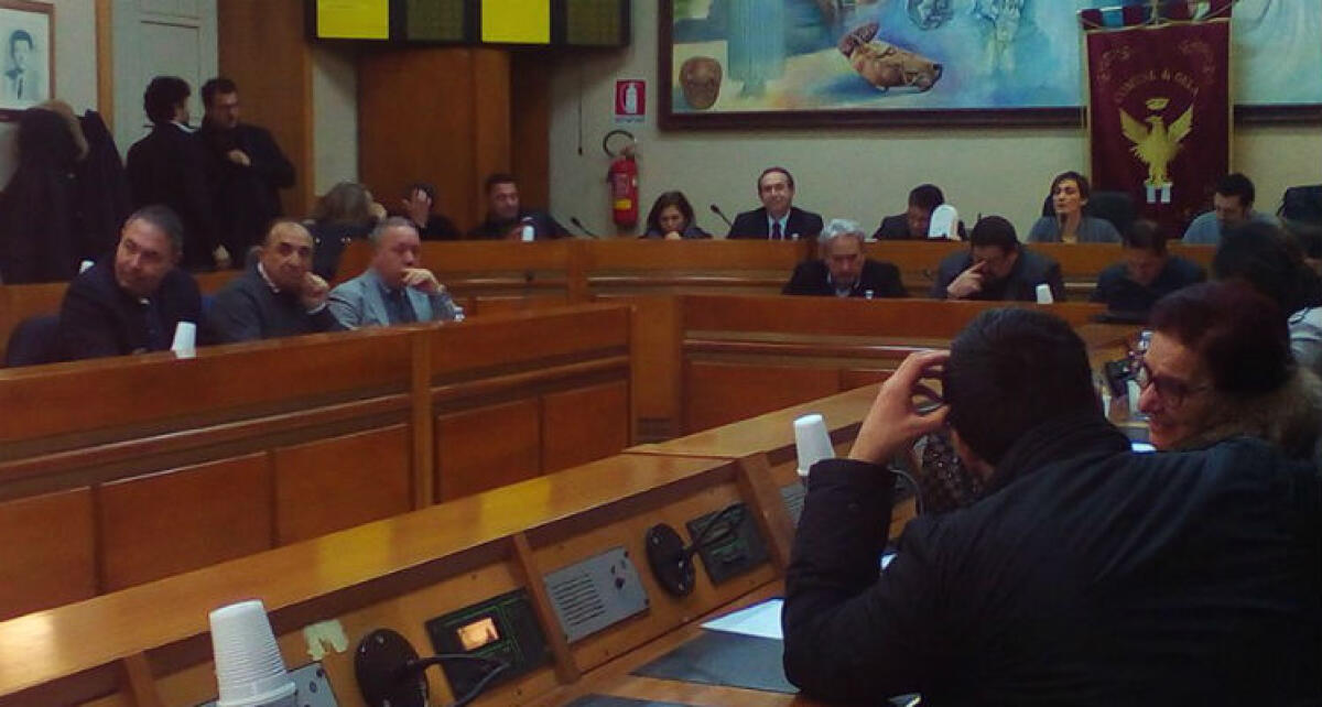 L'indagine sui rifiuti, centrodestra a ranghi ridotti: niente commissione per DiventeràBellissima e Fi - 