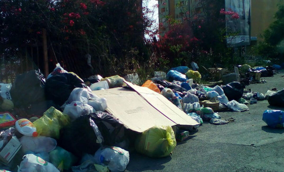 Messinese dichiara l'emergenza sanitaria fino a settembre, Tekra deve rimuovere i cumuli - 