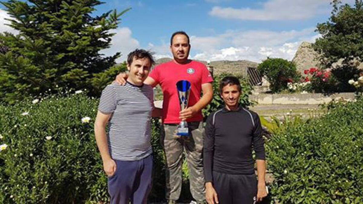 Neanche il vento ferma Maganuco, successo nella seconda prova di skeet estivo - Alberto Maganuco con Cristian longombardo e  Rosario Italiano